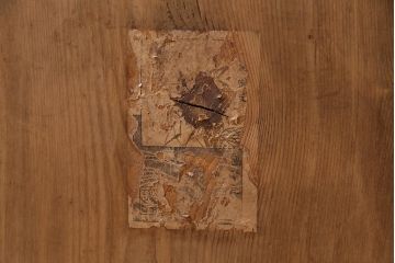 アンティーク家具　ストリップド(剥離)　栓材　細身の取っ手がモダンなチェスト(タンス、衣装箪笥)(R-045915)