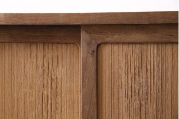 アンティーク家具　桐材　たくさんの棚板が魅力の重ね戸棚(収納棚、キャビネット)(R-045916)