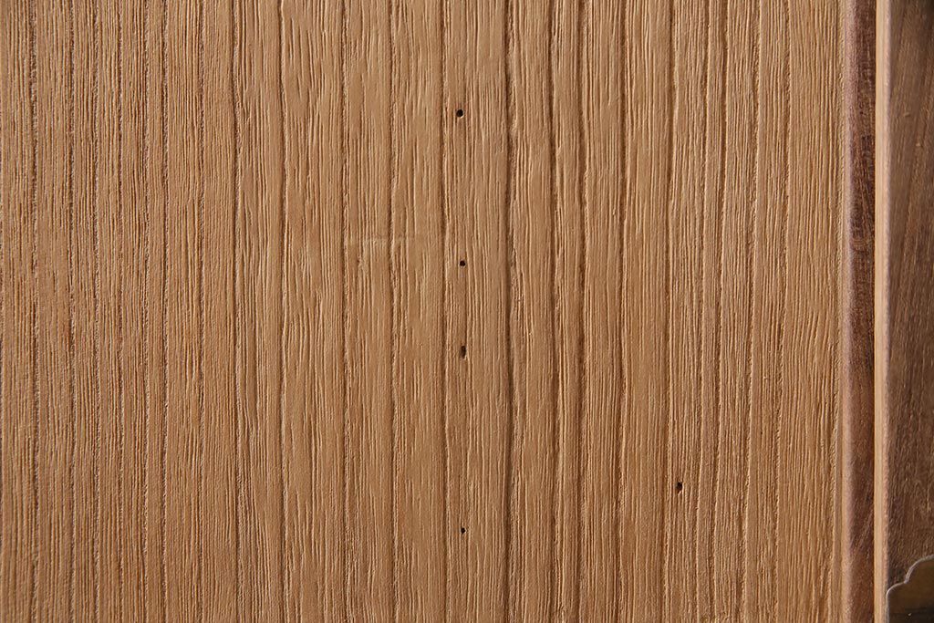 アンティーク家具　桐材　たくさんの棚板が魅力の重ね戸棚(収納棚、キャビネット)(R-045916)