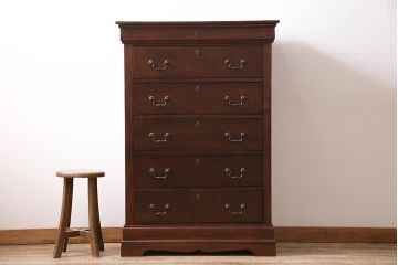 中古　海外製　クラシカルな雰囲気漂うアンティーク風のチェスト(引き出し)(R-045918)