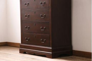 中古　海外製　クラシカルな雰囲気漂うアンティーク風のチェスト(引き出し)(R-045918)