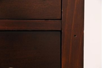 中古　海外製　クラシカルな雰囲気漂うアンティーク風のチェスト(引き出し)(R-045918)