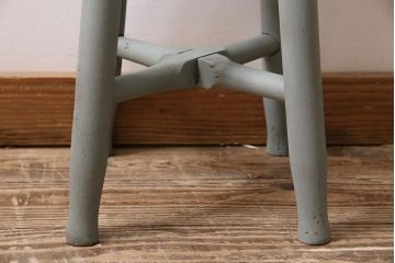 アンティーク家具　昭和初期　シャビーな風合いのペイントスツール(木製チェア、丸椅子)(R-045920)
