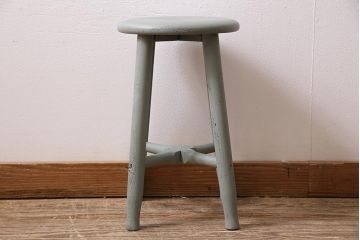 アンティーク家具　昭和初期　シャビーな風合いのペイントスツール(木製チェア、丸椅子)(R-045920)