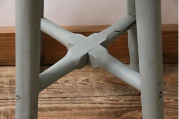 アンティーク家具　昭和初期　シャビーな風合いのペイントスツール(木製チェア、丸椅子)(R-045921)