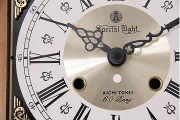 ヴィンテージ時計　昭和後期　愛知時計電機(アイチ、AICHI)　special Eight　60DAY　電池式掛け時計(振り子時計、ビンテージ)(R-045923)