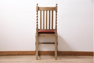 アンティーク家具　イギリスアンティーク　ストリップド(剥離)　オーク材　凝った意匠のダイニングチェア(椅子)(R-045945)
