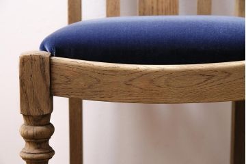 アンティーク家具　イギリスアンティーク　ストリップド(剥離)　オーク材　素朴な木味のダイニングチェア(椅子)(R-045947)