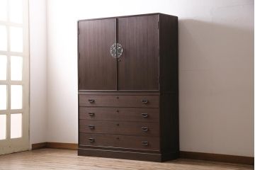 中古　伝統工芸品　衣装盆付き　牡丹の前飾りが素敵な重ね加茂総桐箪笥(総桐たんす、和タンス、衣装箪笥、着物箪笥)(定価約120万円)(R-045953)