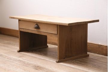 アンティーク家具　ストリップド(剥離)　ヒノキ材　白木の風合いが魅力の平机(文机)(R-045957)