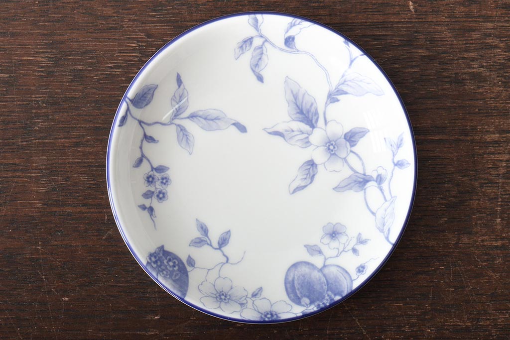 イギリス　WEDGWOOD　ウェッジウッド　ブループラム・ワイルドストロベリー・ハンティングシーン　カップ&ソーサー3客セット(洋食器)(R-045972)