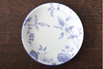 イギリス　WEDGWOOD　ウェッジウッド　ブループラム・ワイルドストロベリー・ハンティングシーン　カップ&ソーサー3客セット(洋食器)(R-045972)