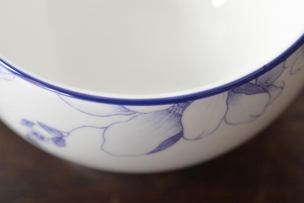 イギリス　WEDGWOOD　ウェッジウッド　ブループラム・ワイルドストロベリー・ハンティングシーン　カップ&ソーサー3客セット(洋食器)(R-045972)