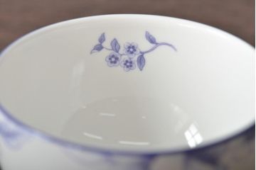 イギリス　WEDGWOOD　ウェッジウッド　ブループラム・ワイルドストロベリー・ハンティングシーン　カップ&ソーサー3客セット(洋食器)(R-045972)