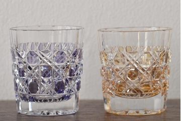 切子　赤紫黄色　グラス4客セット(タンブラー、コップ、盃、工芸ガラス、硝子)(R-045975)