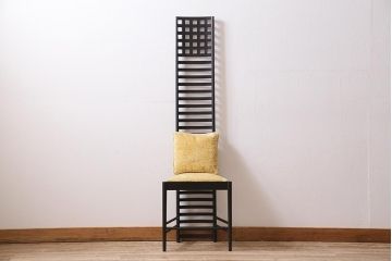 中古　Cassina(カッシーナ)　HILL HOUSE,1(ヒルハウス1)　CHARLES RENNIE MACKINTOSH(チャールズ・レニー・マッキントッシュ)　ラダーバックチェア(椅子)(定価約35万円)(R-045988)
