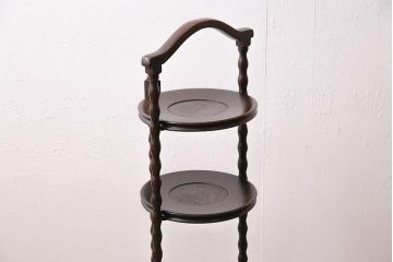 イギリスアンティーク　オーク材　パーティーやティータイムにぴったりのケーキスタンド(ラック、棚、スタンド)(R-045993)