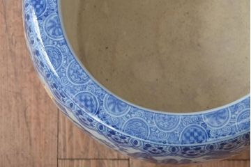 アンティーク雑貨　大正〜昭和初期　宝尽しの図　瀬戸火鉢(鉢カバー)(R-045996)