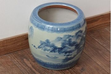 アンティーク雑貨　大正〜昭和初期　山水・風景の図　瀬戸火鉢(鉢カバー)(R-045997)