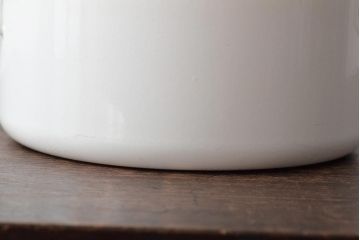 Le Creuset　ル・クルーゼ　オレンジ・テリーヌレクタ32cm　　ホワイト・琺瑯キャセロール　2点セット(ホーロー、鍋、ココット、両手鍋)(R-046001)