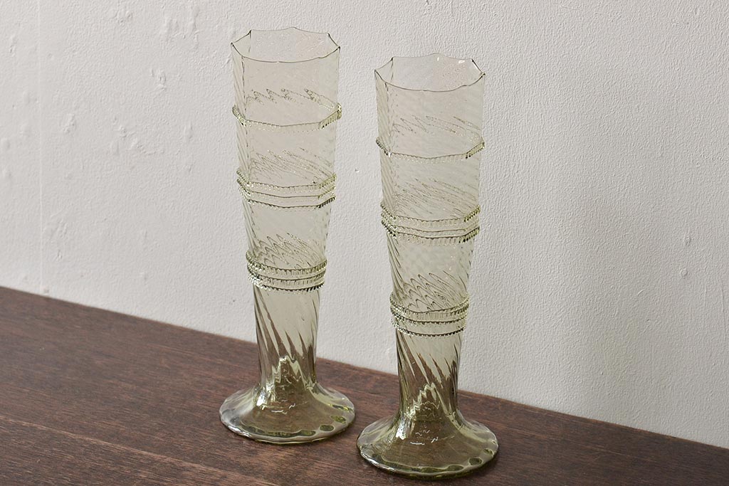 イタリア　ベネチアンガラス　八角形　グリーン　緑　グラス2客セット(コップ、ペアグラス、ヴェネチアングラス)(R-046003)