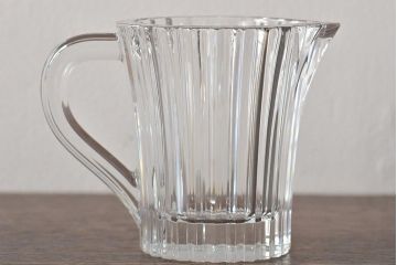フランス　Baccarat　バカラ　ミルニュイ　クリーマー(ガラスピッチャー、ミルクジャグ、フルレッドクリスタルガラス)(R-046006)