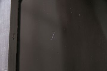 アンティーク家具　イギリスアンティーク　扉がおしゃれな薄型のペイントキャビネット(R-046007)