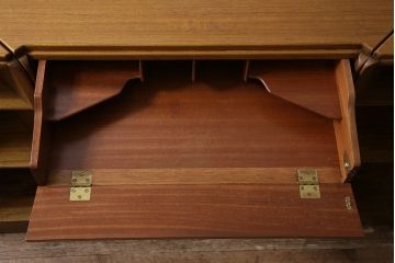 ヴィンテージ家具　北欧ビンテージ　ペイント　レア!　G-PLAN(ジープラン)　珍しいユニットタイプのコーナーキャビネット(ユニットキャビネット、テレビボード、デスク、在宅ワーク、在宅用)(R-046013)
