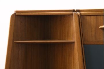 ヴィンテージ家具　北欧ビンテージ　ペイント　レア!　G-PLAN(ジープラン)　珍しいユニットタイプのコーナーキャビネット(ユニットキャビネット、テレビボード、デスク、在宅ワーク、在宅用)(R-046013)