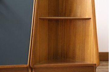 ヴィンテージ家具　北欧ビンテージ　ペイント　レア!　G-PLAN(ジープラン)　珍しいユニットタイプのコーナーキャビネット(ユニットキャビネット、テレビボード、デスク、在宅ワーク、在宅用)(R-046013)