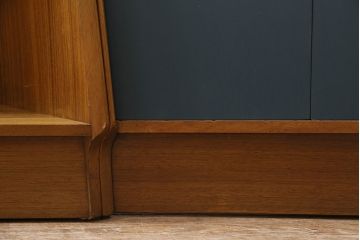 ヴィンテージ家具　北欧ビンテージ　ペイント　レア!　G-PLAN(ジープラン)　珍しいユニットタイプのコーナーキャビネット(ユニットキャビネット、テレビボード、デスク、在宅ワーク、在宅用)(R-046013)
