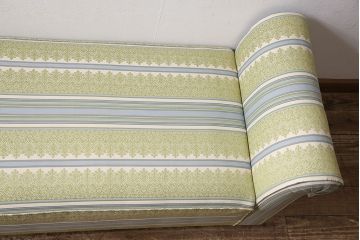 中古　海外輸入品　北欧風のファブリックがお洒落なカウチソファ(ベンチソファ、2人掛け)(R-046021)