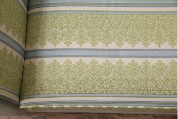 中古　海外輸入品　北欧風のファブリックがお洒落なカウチソファ(ベンチソファ、2人掛け)(R-046021)