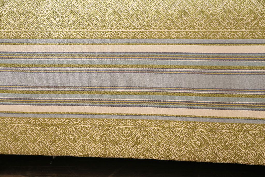 中古　海外輸入品　北欧風のファブリックがお洒落なカウチソファ(ベンチソファ、2人掛け)(R-046021)