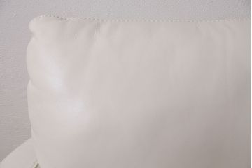 中古　NATUZZI(ナツッジ)　Italsofa(イタルソファ)　本革　イタリアモダンな1Pソファ(アームチェア、一人掛け)(R-046023)