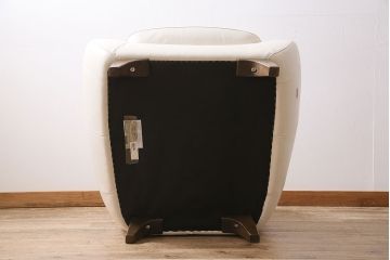 中古　NATUZZI(ナツッジ)　Italsofa(イタルソファ)　本革　イタリアモダンな1Pソファ(アームチェア、一人掛け)(R-046023)