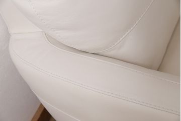 中古　NATUZZI(ナツッジ)　Italsofa(イタルソファ)　本革　イタリアモダンな1Pソファ(アームチェア、一人掛け)(R-046024)