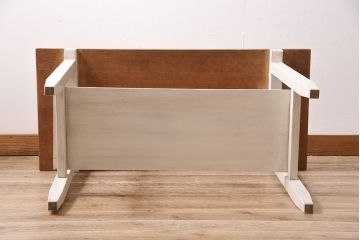 アンティーク家具　棚付き　ホワイトペイントがナチュラルなコンソールテーブル(机)(R-046026)