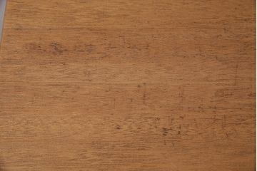 アンティーク家具　棚付き　ホワイトペイントがナチュラルなコンソールテーブル(机)(R-046026)