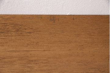アンティーク家具　棚付き　ホワイトペイントがナチュラルなコンソールテーブル(机)(R-046026)