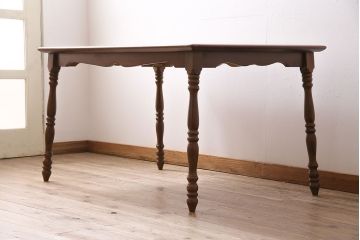 和製ビンテージ　飛騨家具　柏木工　レア!　昭和の薫り漂う優美なダイニングテーブル(テーブル、机、4人掛け)(R-046027)