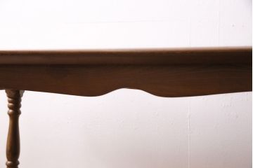 和製ビンテージ　飛騨家具　柏木工　レア!　昭和の薫り漂う優美なダイニングテーブル(テーブル、机、4人掛け)(R-046027)