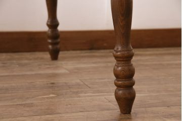 和製ビンテージ　飛騨家具　柏木工　レア!　昭和の薫り漂う優美なダイニングテーブル(テーブル、机、4人掛け)(R-046027)
