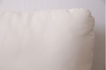 中古　NATUZZI(ナツッジ)　Italsofa(イタルソファ)　本革　ミッドセンチュリーなイタリア製の2人掛けソファ(ラブソファ)(R-046030)