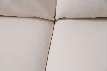 中古　NATUZZI(ナツッジ)　Italsofa(イタルソファ)　本革　ミッドセンチュリーなイタリア製の2人掛けソファ(ラブソファ)(R-046030)