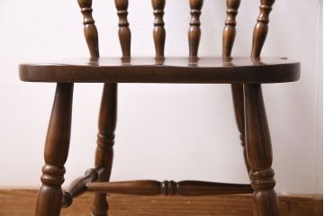 中古　飛騨産業　ビンテージキツツキ　穂高　WINDSOR　カントリースタイルにおすすめのウィンザーチェア(椅子、ダイニングチェア、ウインザーチェア)(R-046031)