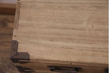 アンティーク家具　明治大正期　ストリップド(剥離)　総桐材　柔らかな木肌が魅力的な小箪笥(小物収納、引き出し)(R-046042)