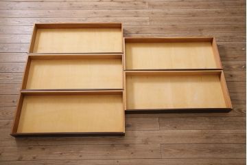 中古　松本民芸家具　衣装盆と取り替えられる棚板付きG型和タンス(チェスト、収納棚、着物箪笥)(定価約79万円)(R-046043)