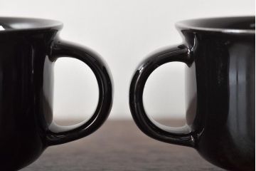 北欧　スウェーデン　BodaNova　ボダノバ　カップ&ソーサー5客セット(ブラック、洋食器)(R-046051)