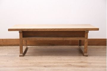 アンティーク家具　大正期　ストリップド(剥離)　天板ケヤキ一枚板　素朴な雰囲気のシンプルな文机(ローテーブル、センターテーブル)(R-046062)